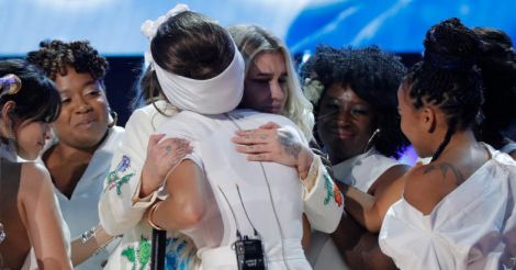 Grammys: Kesha lets music do talking in powerful #TimesUp performance