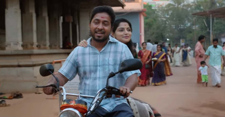 First song from Vineeth starrer Aravindante Athidhikal is an