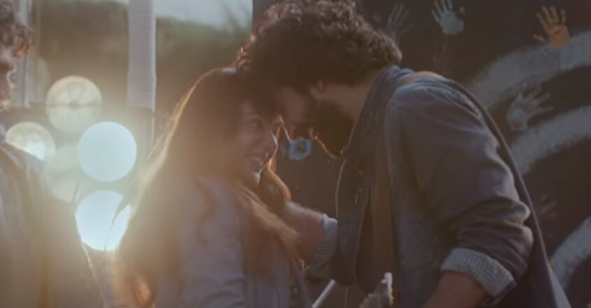 This 'Koode' song pulls off blitzkrieg of a jig