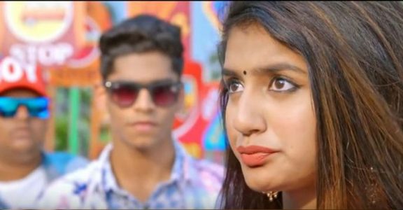 Dislike trend for ‘Freak Penne’ song of ‘Oru Adaar Love’ is fine, says singer Dislike trend for ‘Freak Penne’ song of ‘Oru Adaar Love’ is fine, says singer