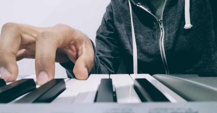 midi-keyboard-1 midi-keyboard-1