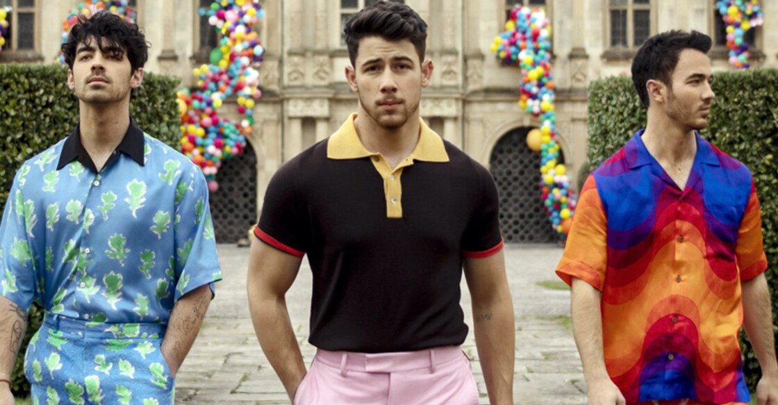Jonas Brothers reunite, Priyanka stars in song's video. (Photo: Twitter/@nickjonas)