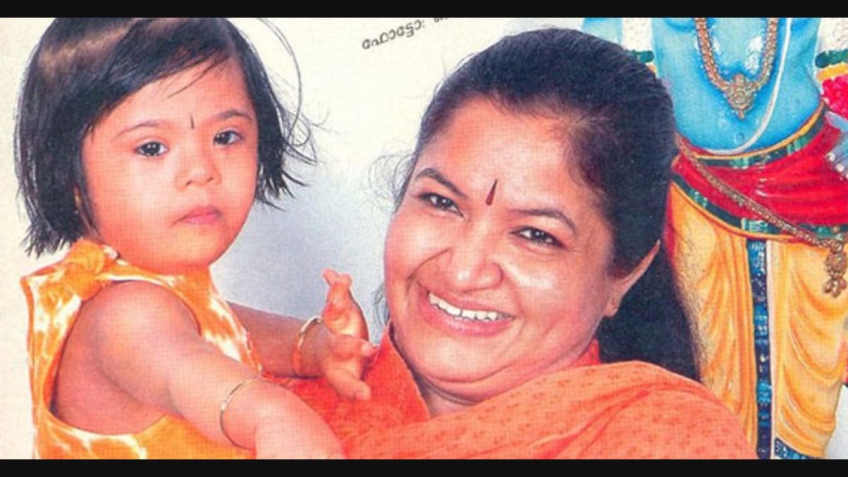 Chitra Singer Daughter 