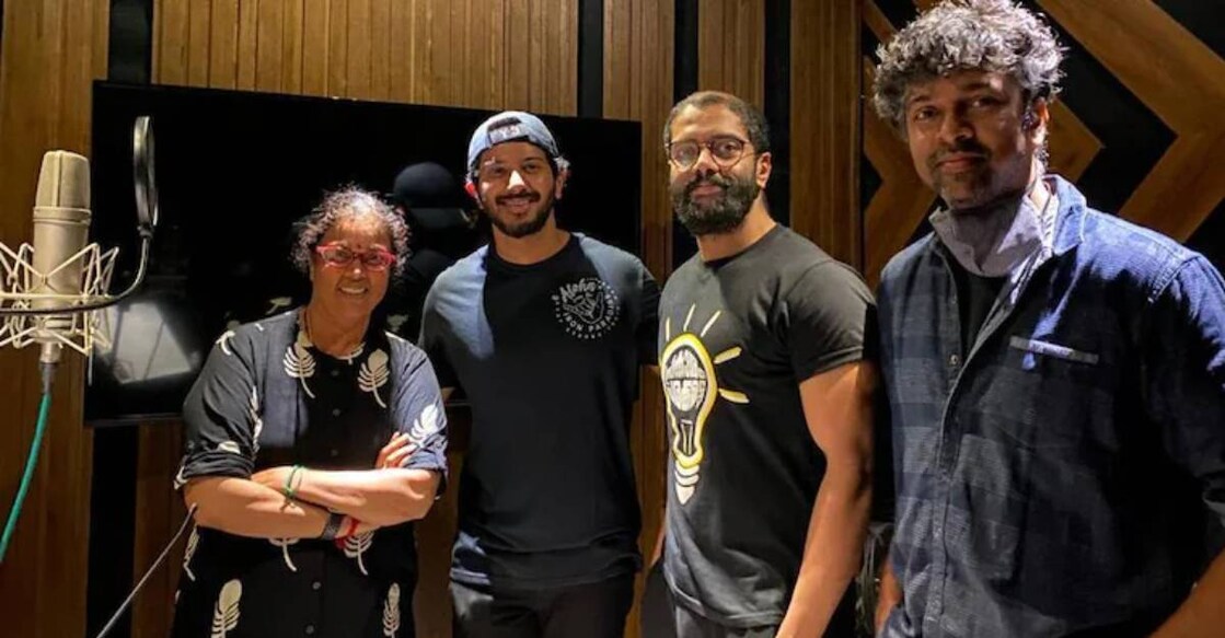 dq-singer-hey-sinamika