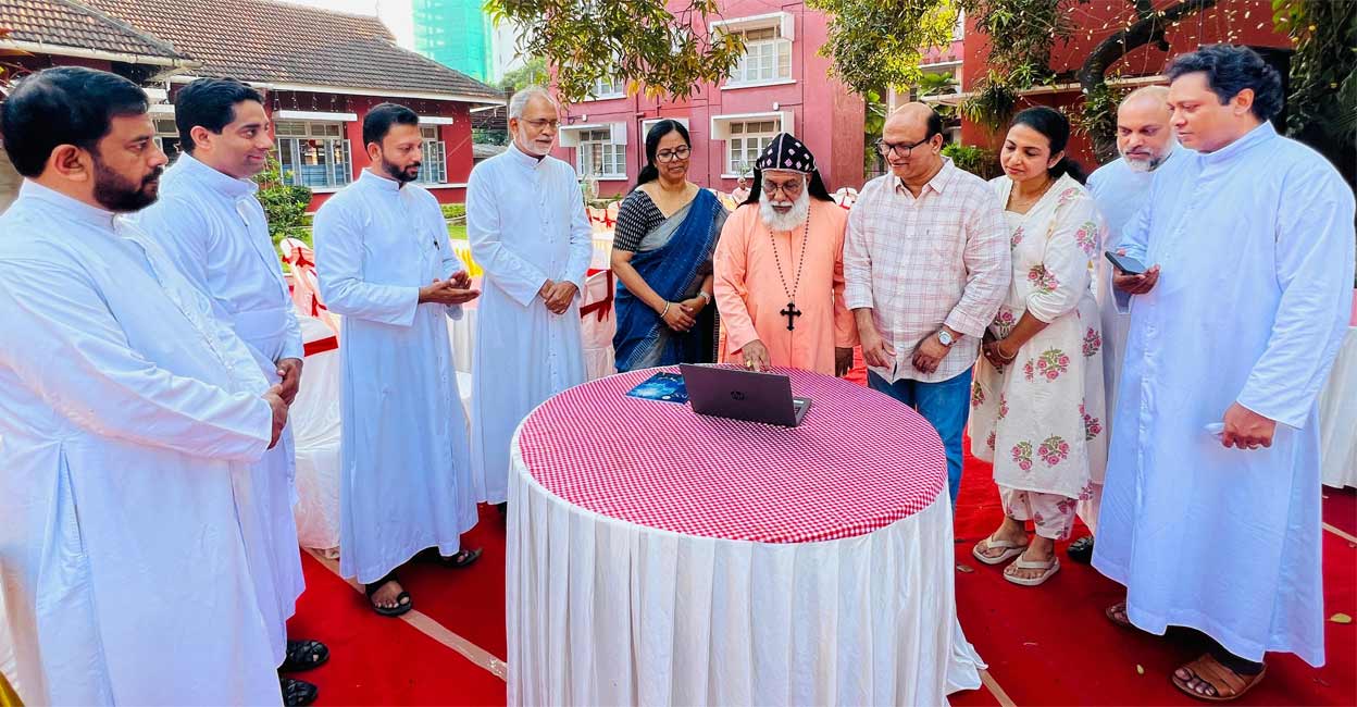 carol-song-c The Christmas song 'Nadurangum Neramiravil' being released on YouTube by Major Archbishop and KCBC President Cardinal Baselios Cleemis at a function held at Kochi POC. Photo: Special arrangement