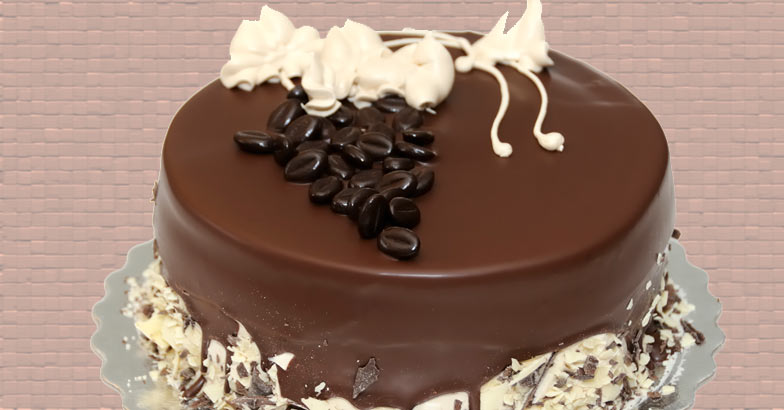 Mocha Cake for my mom's birthday cake! Chocolate cake, chocolate pudding,  and mocha swiss meringue butterscream. : r/Baking
