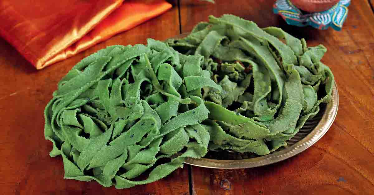 betel-leaf-pakoda