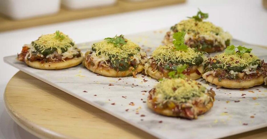 Monsoon treat: Pizza sev puri