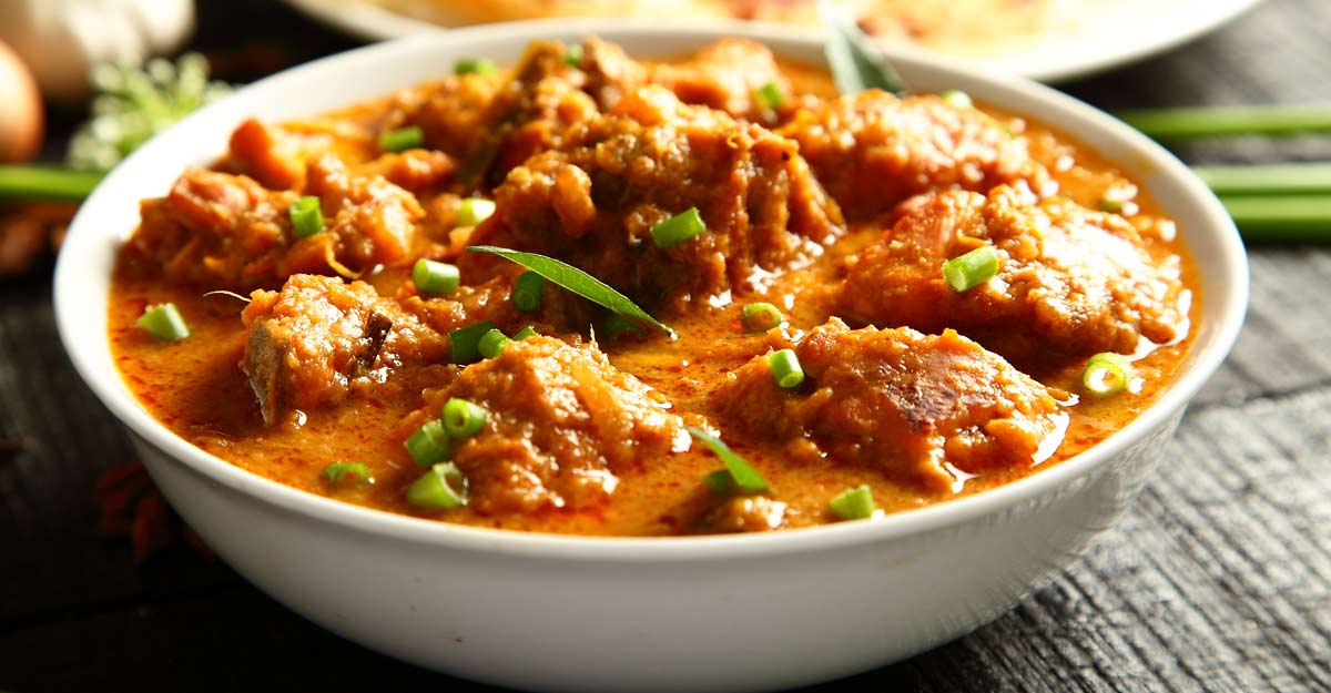 Sri Lankan chicken curry | Shutterstock Images