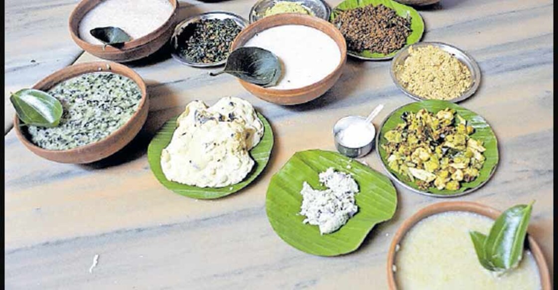 Eat right this monsoon and stay healthy