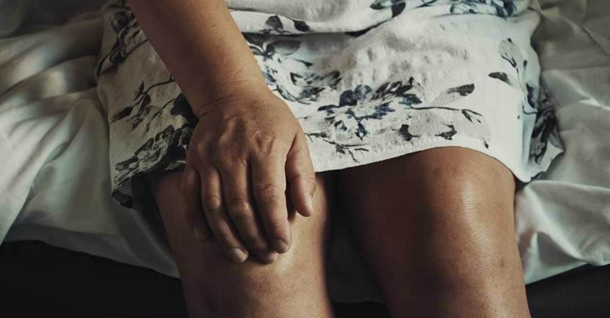 Foods to ignore if you are suffering from arthritis Foods to ignore if you are suffering from arthritis