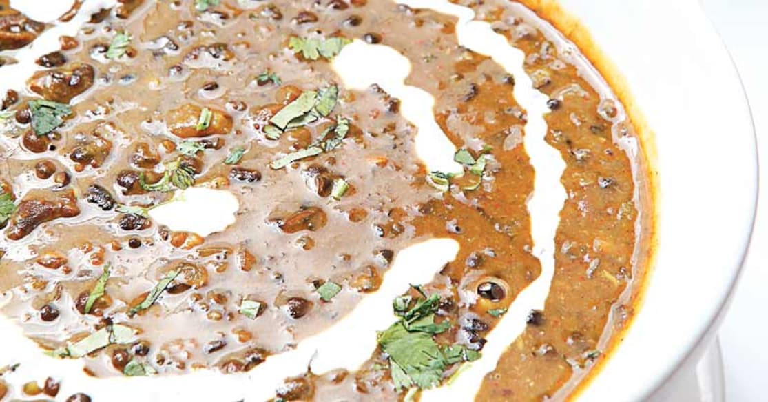 If you thought the urad dal was only for idlis and vada, here’s a creamy, rich urad dal dish that will prove you wrong.