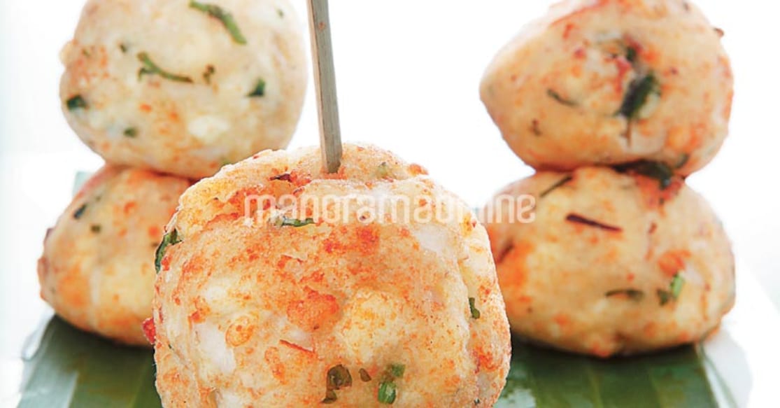 Spice your teatime with these elegant paneer pakodas.