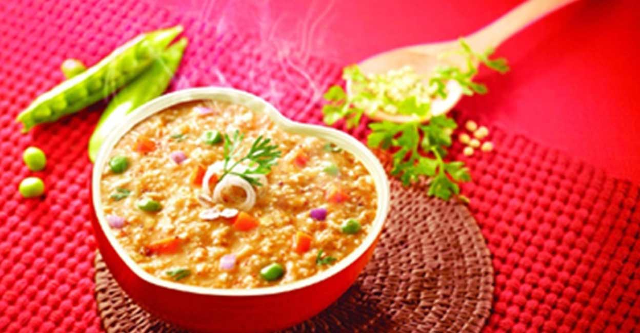 Chef Kunal Kapur's creative hacks (Photo:IANSlife) Masala Oats. Photo: IANS