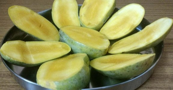 The King Of Fruit: 13 Mouthwatering Mango Varieties - Sukhi's