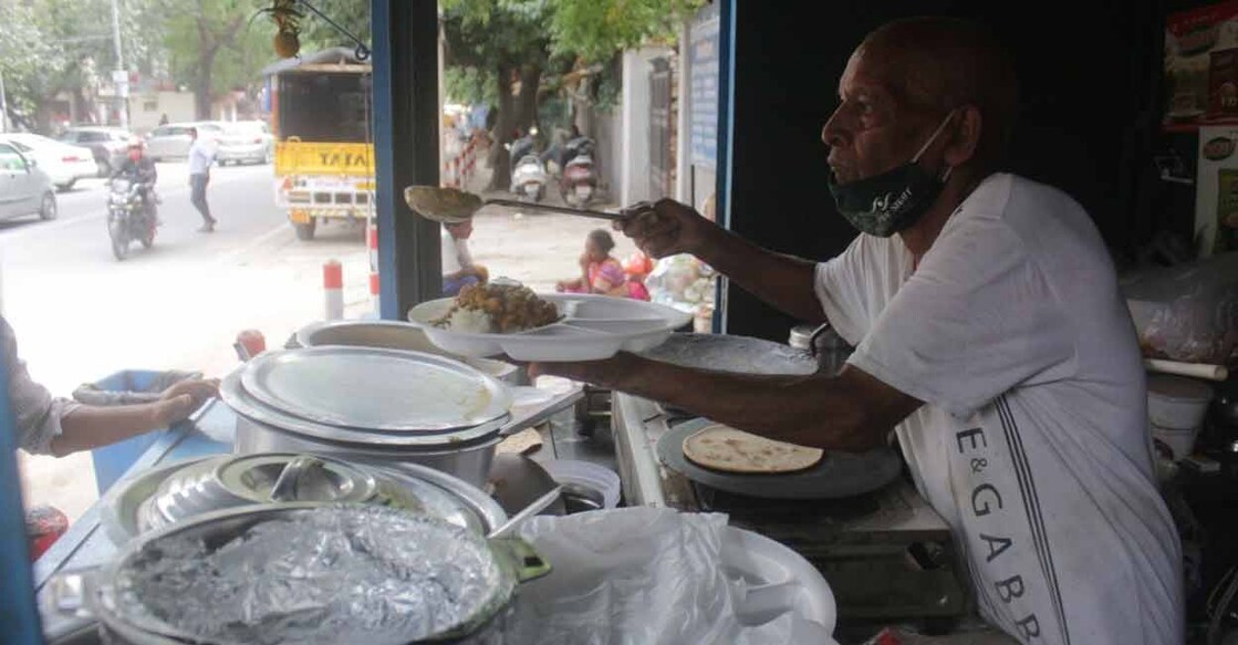 Baba ka Dhaba couple back to old food joint as restaurant fails