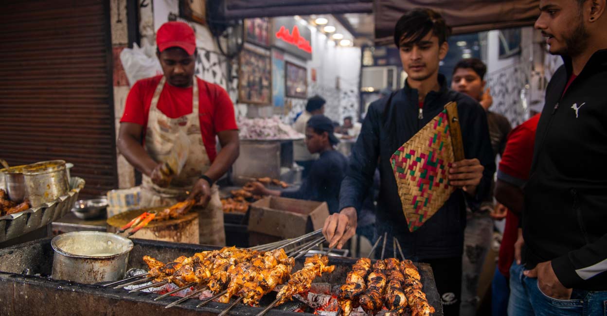 Kebabs made in a food street in Delhi. Photo: Shutterstock Images