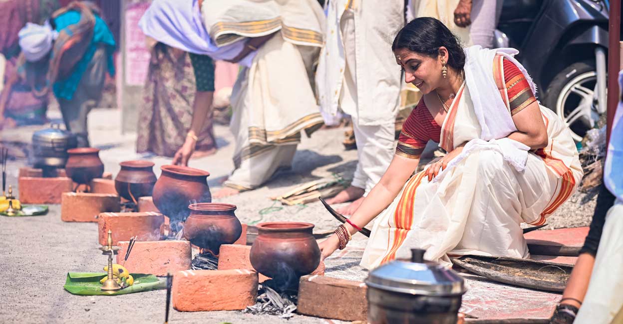 Attukal Pongala A woman offering Pongala at the Attukal Temple on March 9, 2020. Photo: Shutterstock/ANAND G IYER