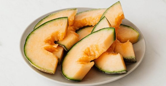 Fruit to keep you hydrated in summers.(photo:IANSLIFE) Fruit to keep you hydrated in summers.(photo:IANSLIFE)
