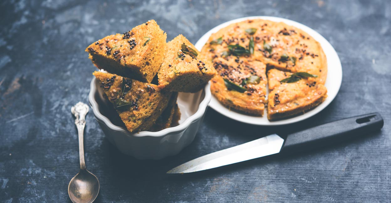 Handvo Photo: Shutterstock/Indian Food Images