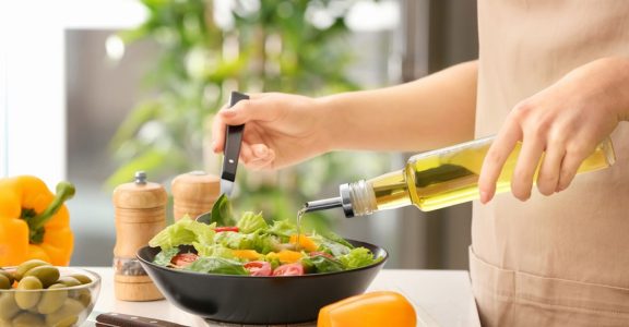 Which foods helps to reduce cholesterol Which foods helps to reduce cholesterol