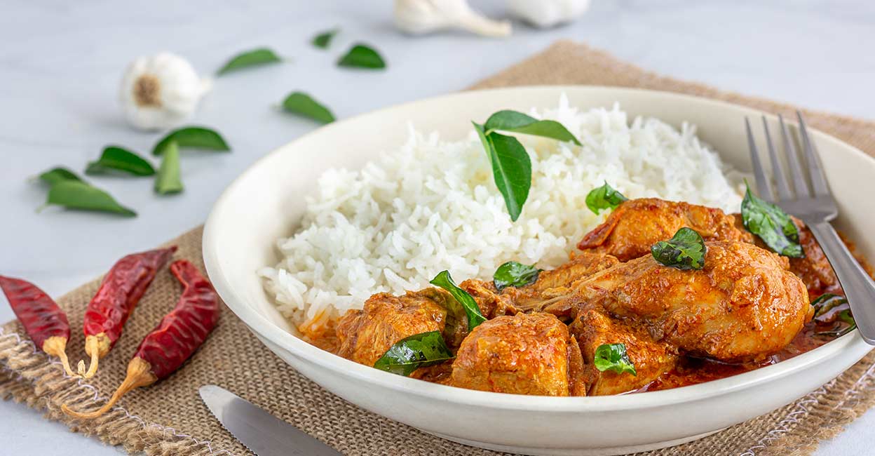 Kori gassi i Kori gassi is a traditional Mangalorean Bunt dish with a coconut-based red curry. Photo: Shutterstock/Ravsky