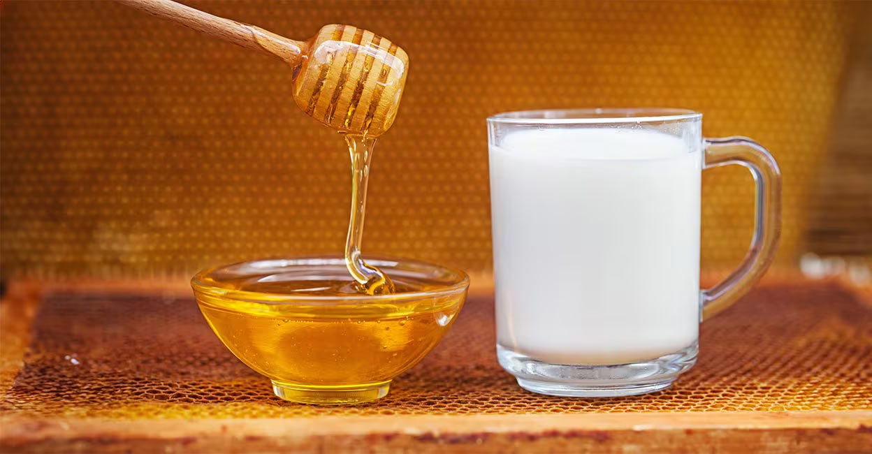 A section of experts say that pairing honey with milk has magical effects on health. Photo: Shutterstock/Alexeysun
