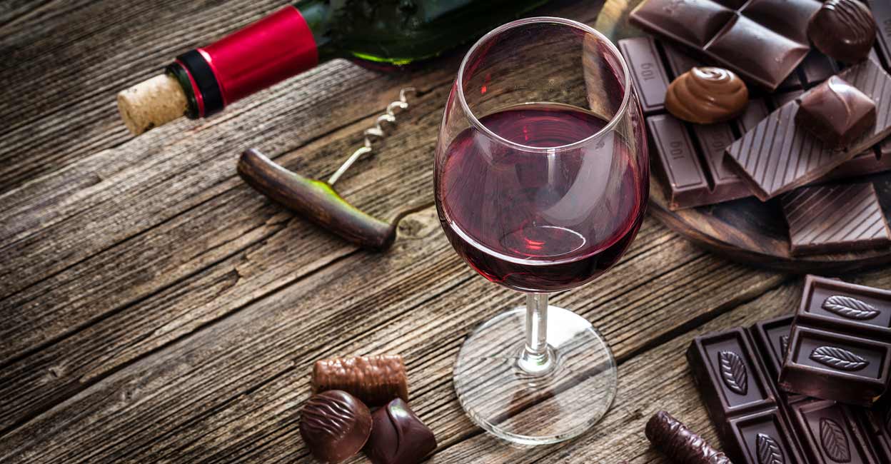 How To Pair Various Wines & Chocolates For A Valentine's Day Treat ...