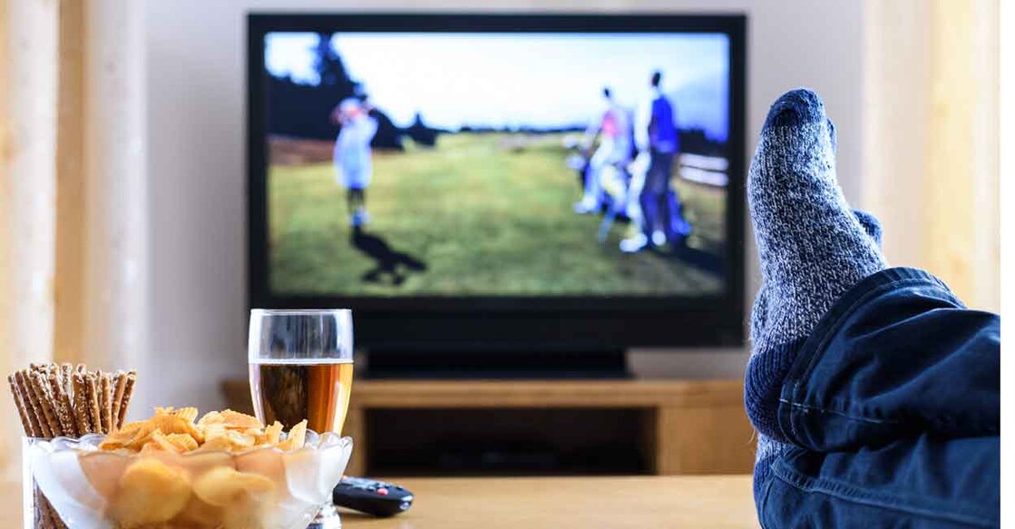 Check out these scrumptious treats for watching TV. Photo: Shutterstock/Blackregis. 