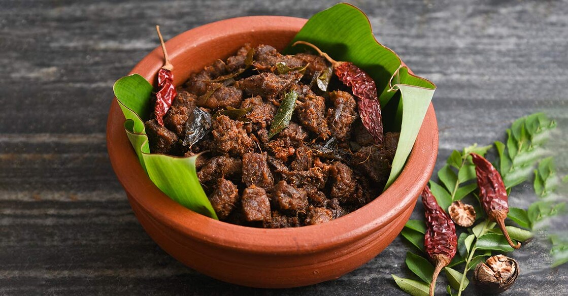 Ensure that the clay pots you buy are from authentic buyers. Photo: Shutterstock/Santhosh Varghese