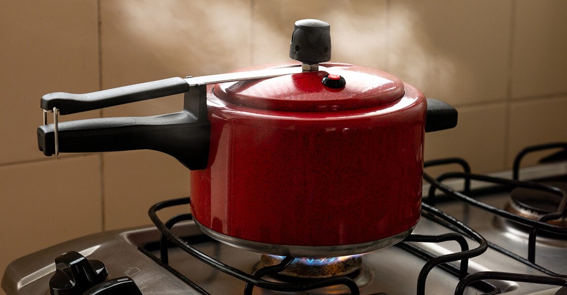 Pressure cooker. Photo: Shutterstock/Plernz
