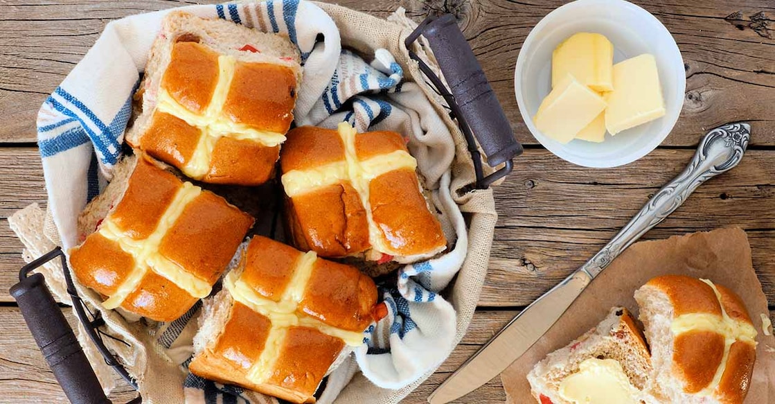 Hot cross buns. Photo: Shutterstock/JeniFoto