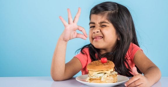 How to enjoy restaurant meals without the risk of food poisoning
