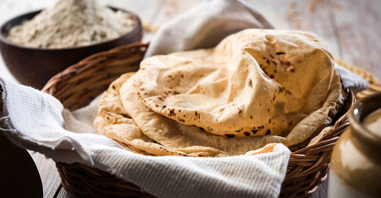 Chapati. Photo: iStock/subodhsathe