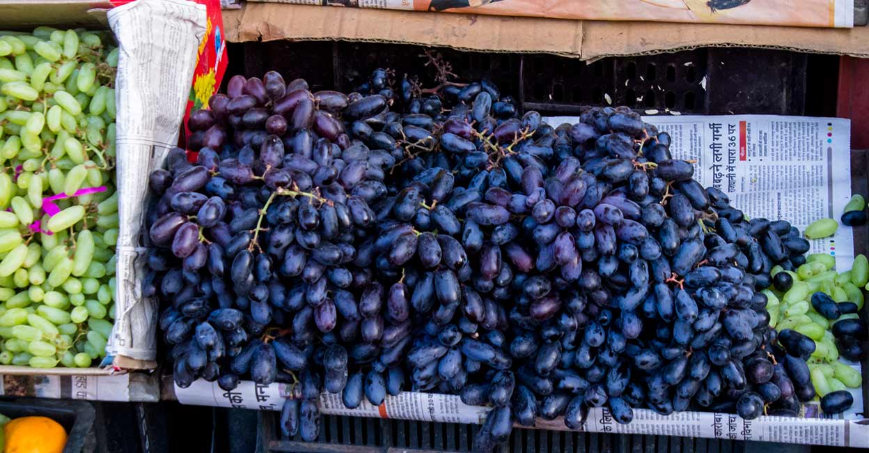 Grapes Photo: Shutterstock/mantosh