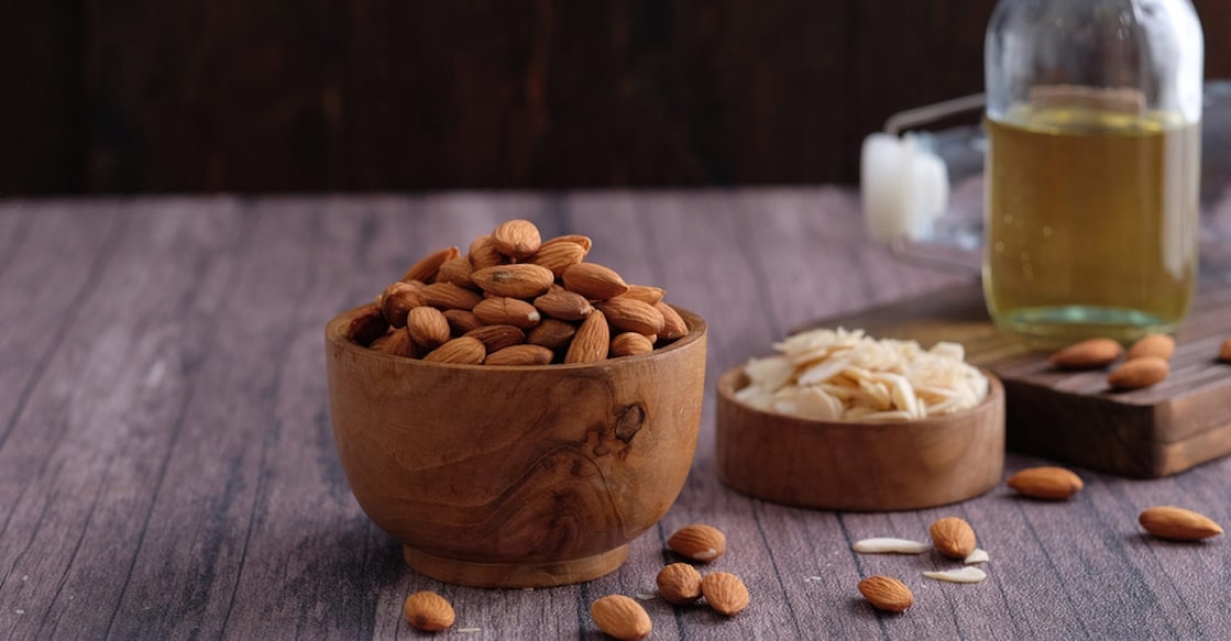 Almonds. Photo: Shutterstock/Heart122