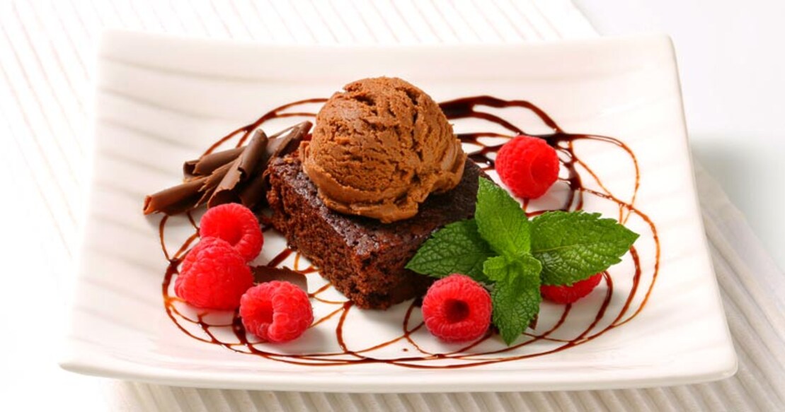 Dessert garnish