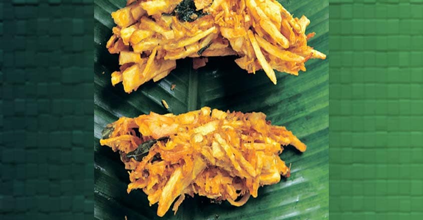 What goes in Thalassery's veg kozhikaal What goes in Thalassery's veg kozhikaal
