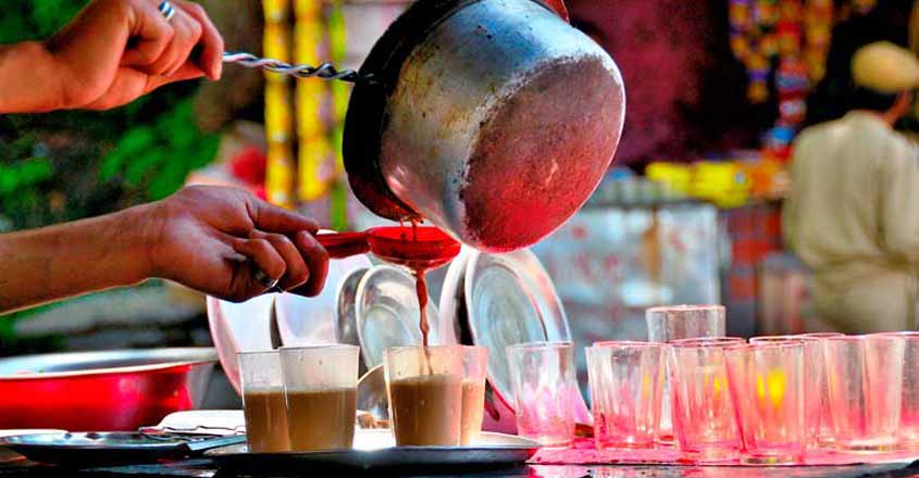 Chai lovers, here's a list of tea varieties to sip on this monsoon Chai lovers, here's a list of tea varieties to sip on this monsoon