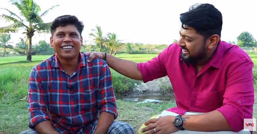 Mithun Ramesh joins Firoz Chuttipara in making mutton roast