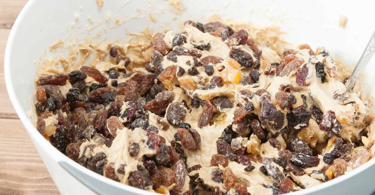 Know the amazing history of the cake mixing ceremony