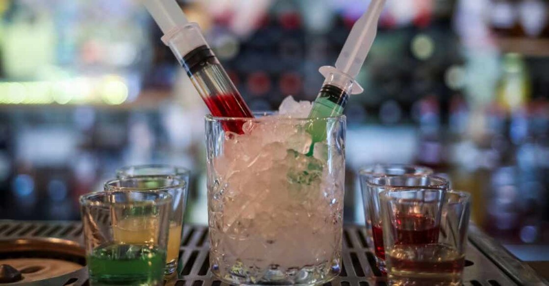 Moscow bar mixes 'coronavirus' cocktail to soothe outbreak angst