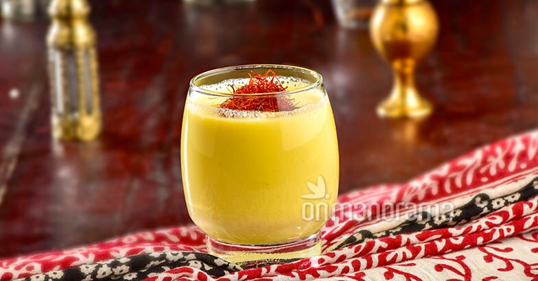Spicy almond milk Spicy almond milk