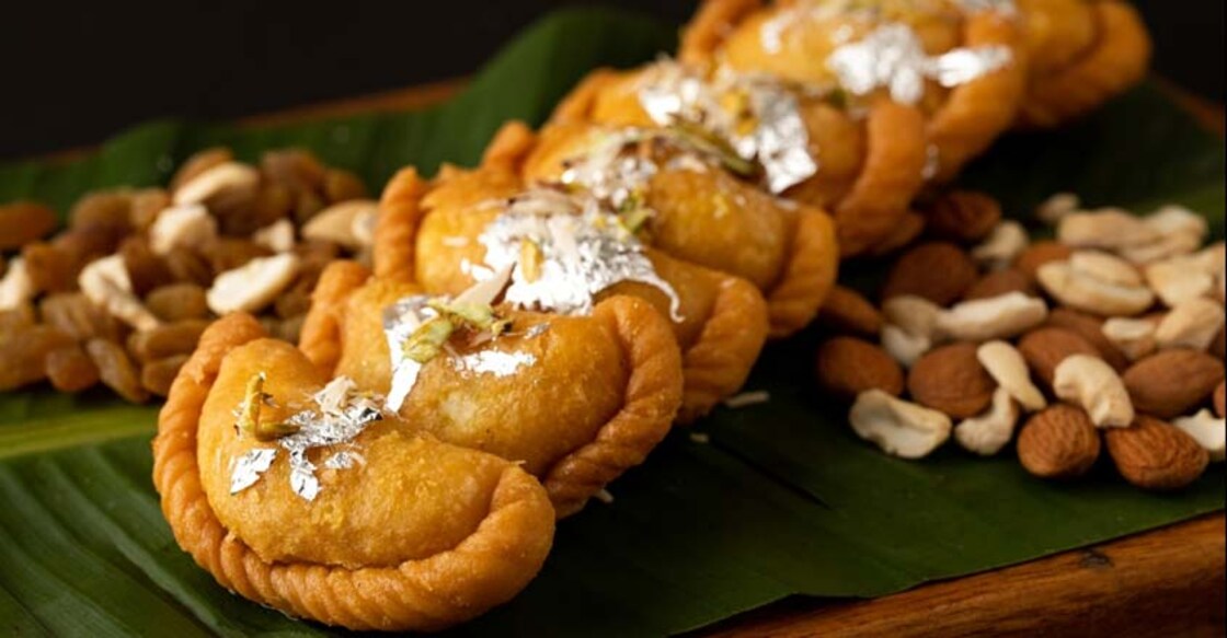 Holi special recipe: Gujiya