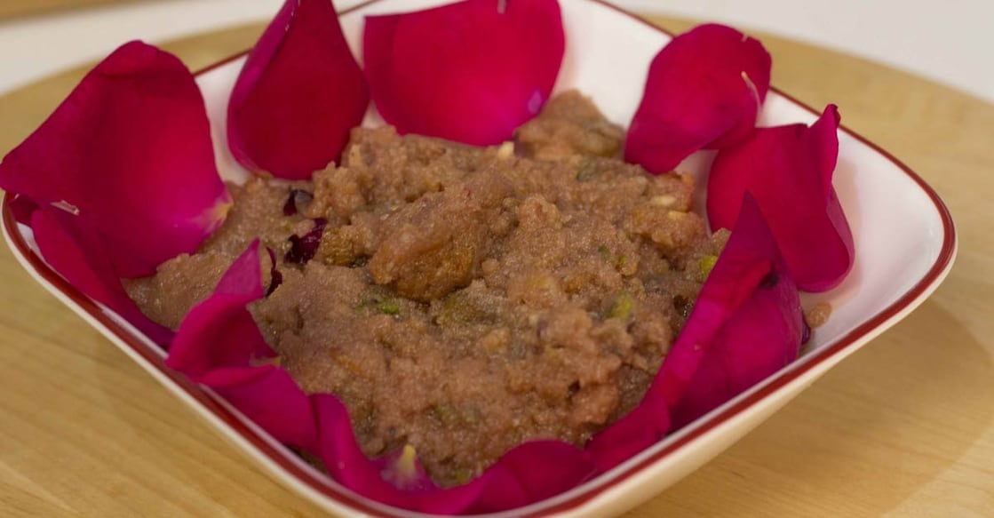 Something sweet for Iftar: Rose flour halwa