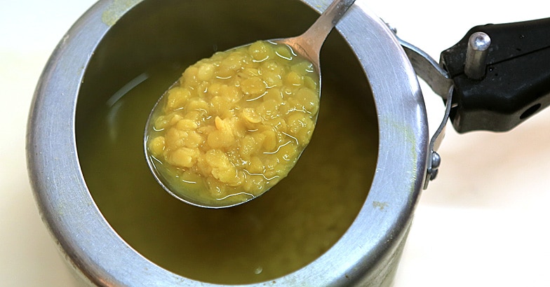Ulli sambar Boiled split red gram