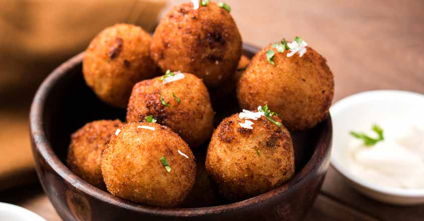 Snack On The Sweet Soft And Crunchy Bread Balls Recipe Chicken bread balls recipechicken bread balls recipe in urdu/hindi | kitchen with harum. onmanorama