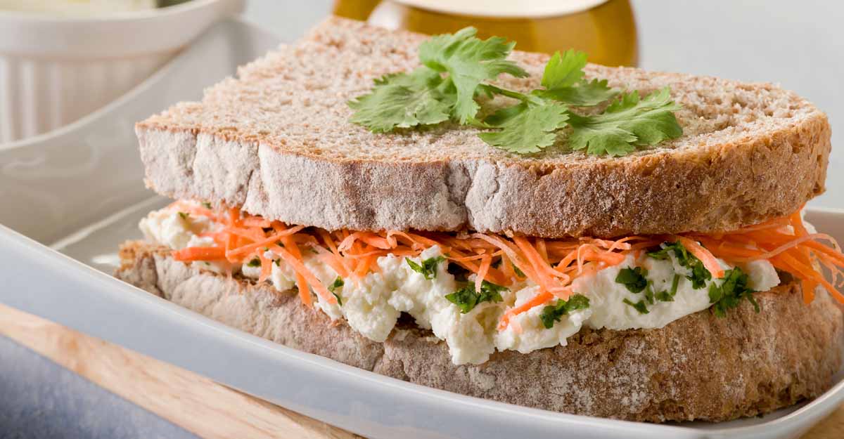 carrot egg sandwich