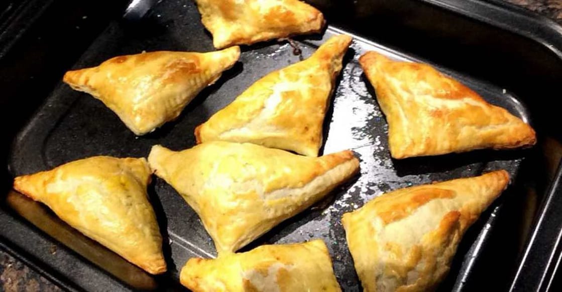 Special beef curry puffs