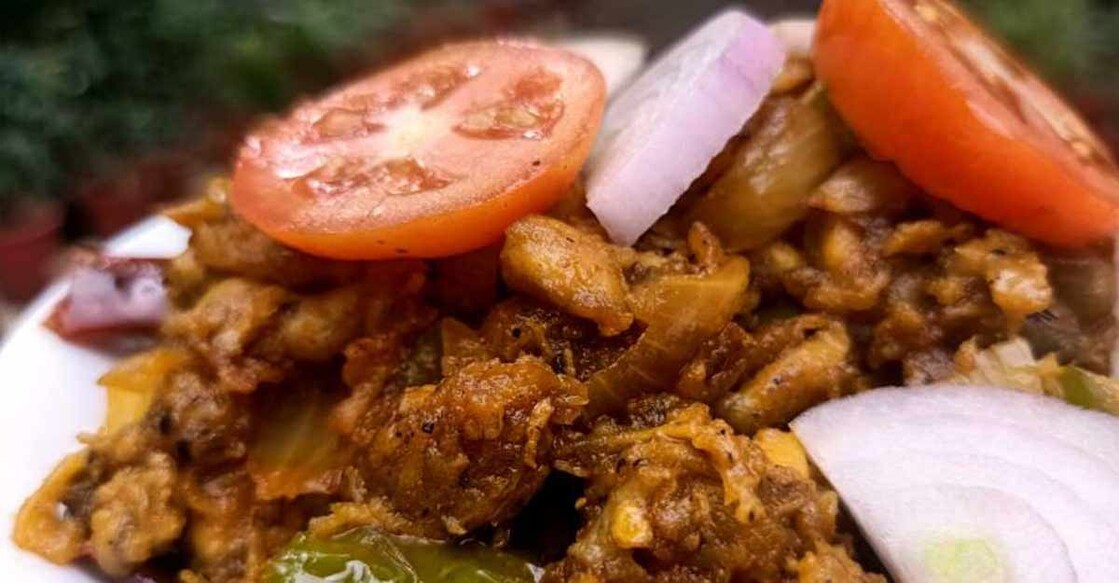 Shredded chicken masala